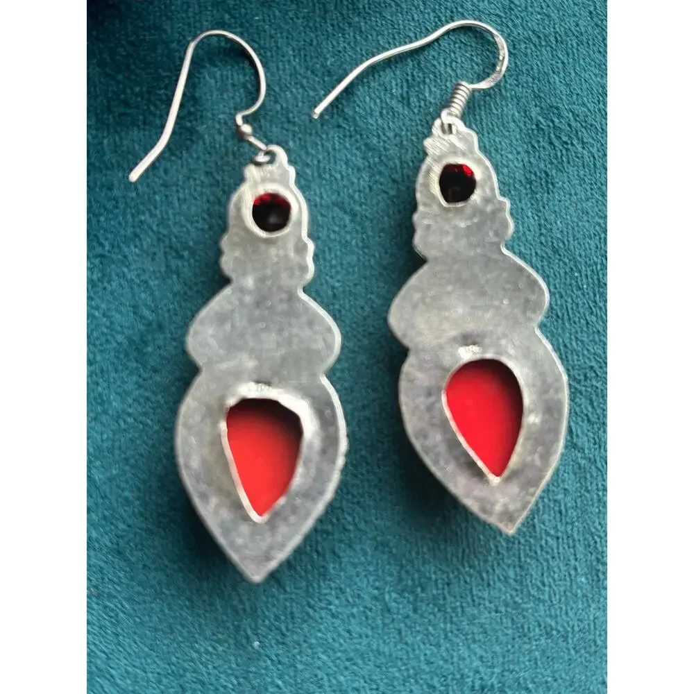 Hand Crafted beautiful teardrdop